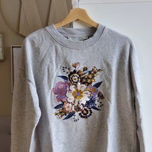 Contemporaine Floral Embroidered Sweatshirt Sz. Small